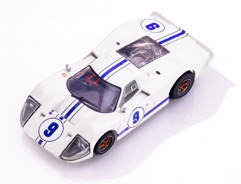 AFX Ford GT40 Mark IV #9 White Mega G+ HO Slot Car 1 AFX Ford GT40 Mark IV #9 White Mega G+ HO Slot Car