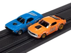 Auto World CrossTrax Road Course 9-Foot HO Slot Car Race Set -RC SuperStore AWC SRS351 2 61872.1686334870