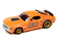 Auto World CrossTrax Road Course 9-Foot HO Slot Car Race Set -RC SuperStore AWC SRS351 4 04778.1686334870