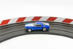 Innovative Hobby PhotoReal Slot Car Guard Rail Set - Model Motoring Red & White Style 3 - 3x31-Inch Sections