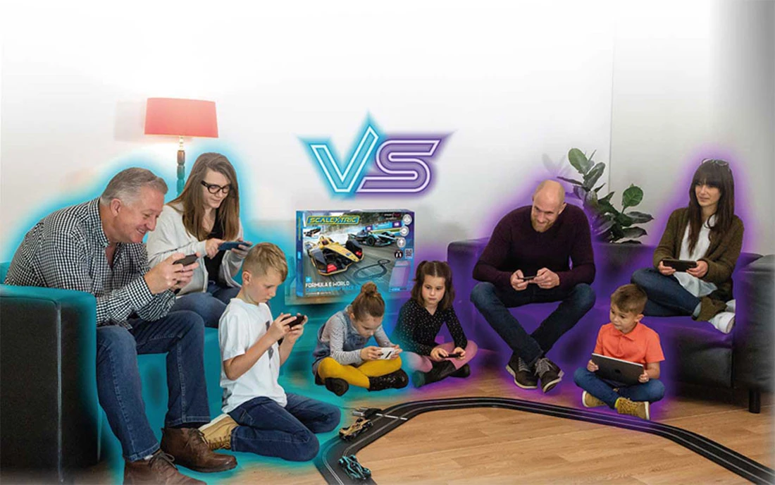 Scalextric Formula E World Championship Spark Plug 1/32 Slot Car Track Set 2 Scalextric Formula E World Championship Spark Plug 1/32 Slot Car Track Set - Image 2