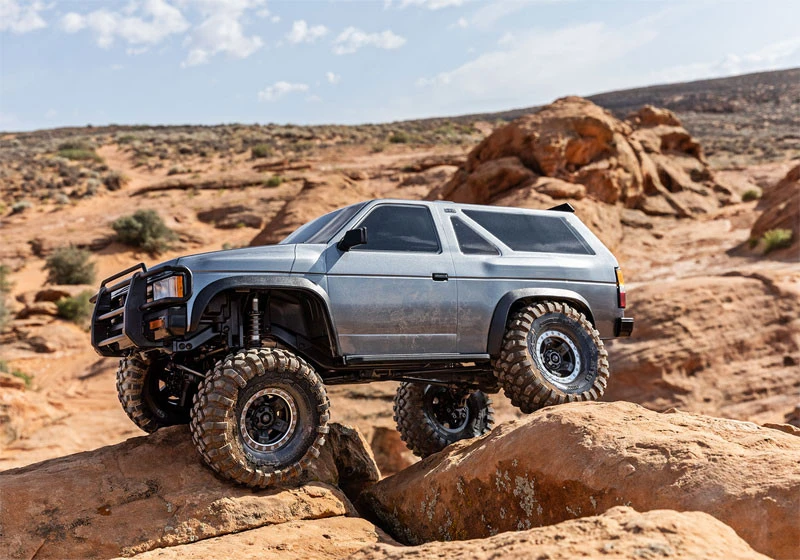 Traxxas TRX-4 Nissan Pathfinder Truck 4WD RTR Rock Crawler Trail Truck 4 Traxxas TRX-4 Nissan Pathfinder Truck 4WD RTR Rock Crawler Trail Truck - Image 4