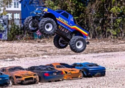 Traxxas BIGFOOT 4X4 Brushless BL-2s RTR Monster Truck -RC SuperStore TRA67134 4 5 62881.1732242636