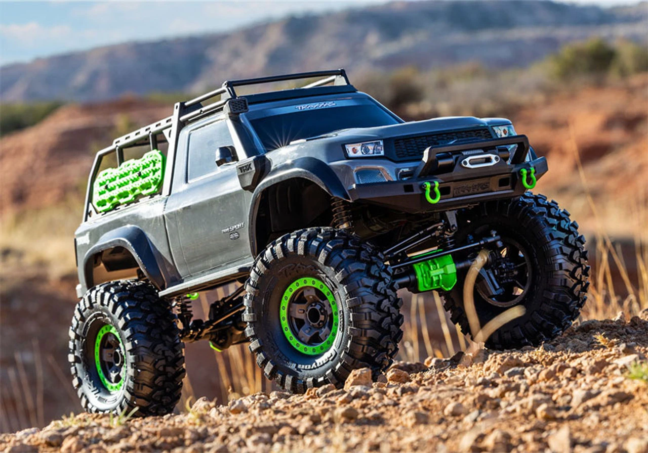 Traxxas TRX-4 Sport High Trail Edition 4WD RTR Rock Crawler Trail Truck 2 Traxxas TRX-4 Sport High Trail Edition 4WD RTR Rock Crawler Trail Truck - Image 2