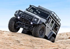 Traxxas 1/18 TRX-4m Land Rover Defender Body 4x4 RTR Crawler W/ID Battery & USB Charger -RC SuperStore TRA97054 10 87976.1707772841