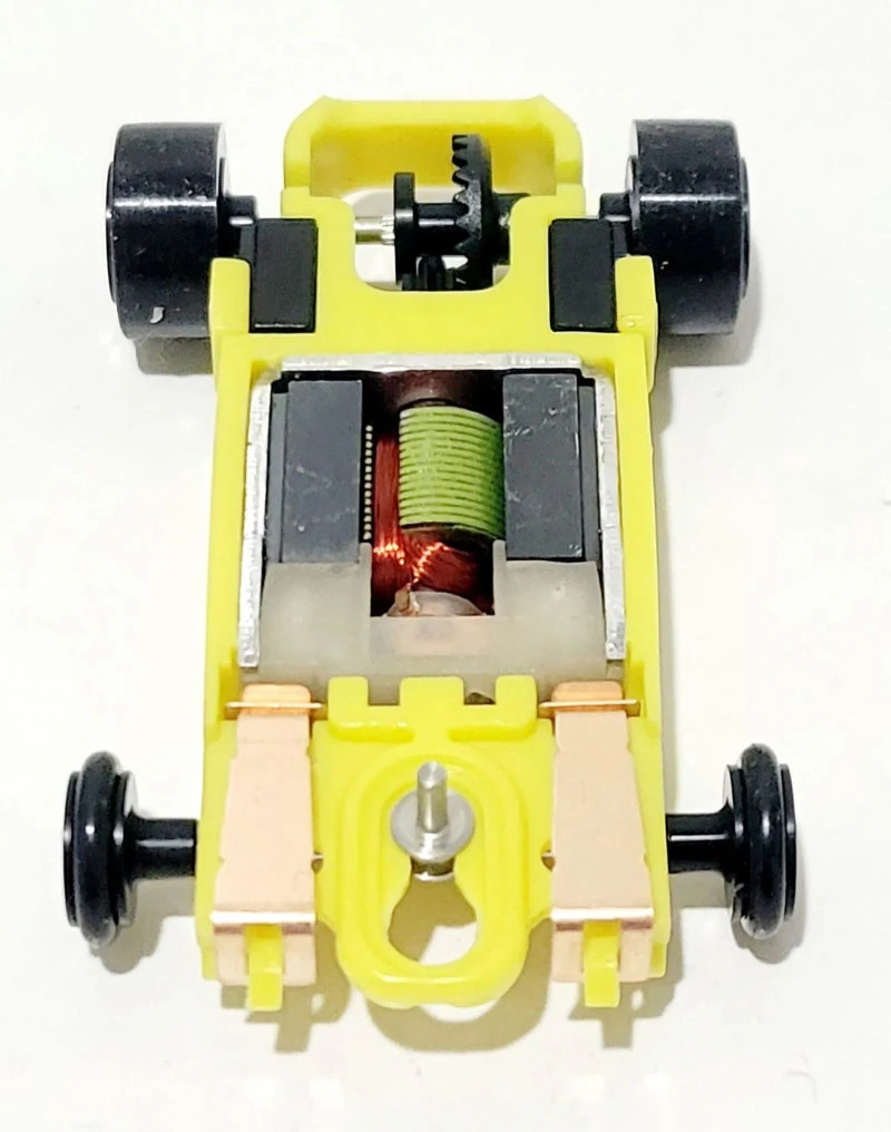 Viper Scale Racing (YELLOW Colored Chassis) Viper Built Super 7 “HB” Ready To Race HO Slot Car Chassis 2 Viper Scale Racing (YELLOW Colored Chassis) Viper Built Super 7 “HB” Ready To Race HO Slot Car Chassis - Image 2